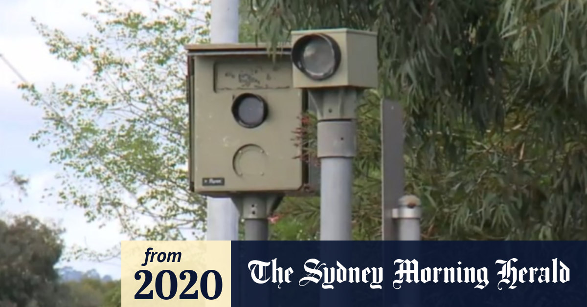 Video Thousands of redlight traffic fines in doubt